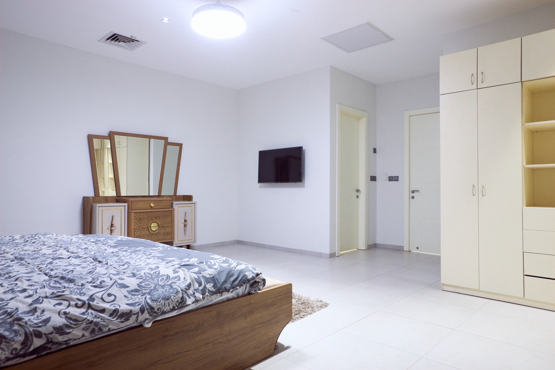 1-Bedroom Apartments in Accra